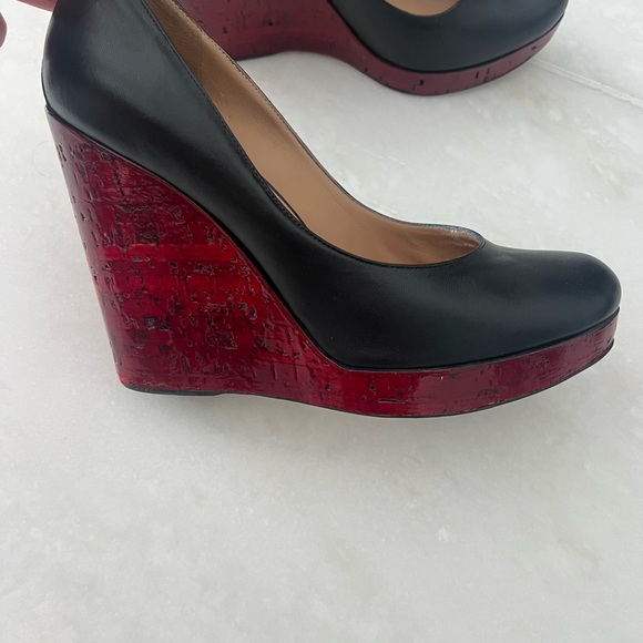 Gently used Ferragamo black pump wedge - Picture 3 of 7